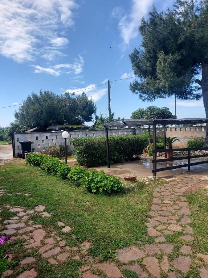 Chalet Del Mare Panzió Porto Cesareo Kültér fotó